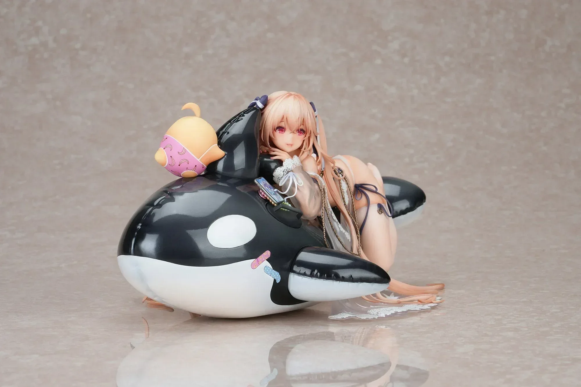 Azur Lane Anchorage Dolphins and Swim Lessons Ver. 1/7 Scale Painted Figure - Image 11