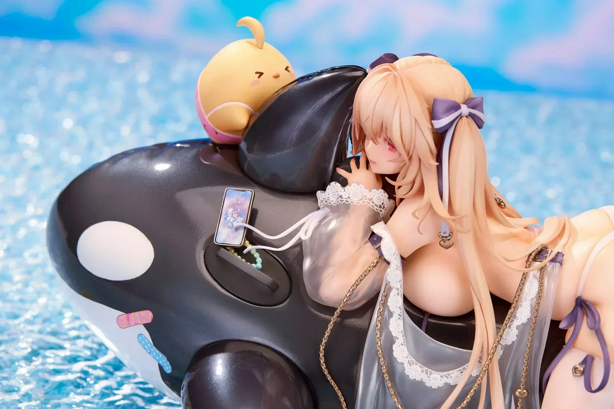 Azur Lane Anchorage Dolphins and Swim Lessons Ver. 1/7 Scale Painted Figure - Image 5