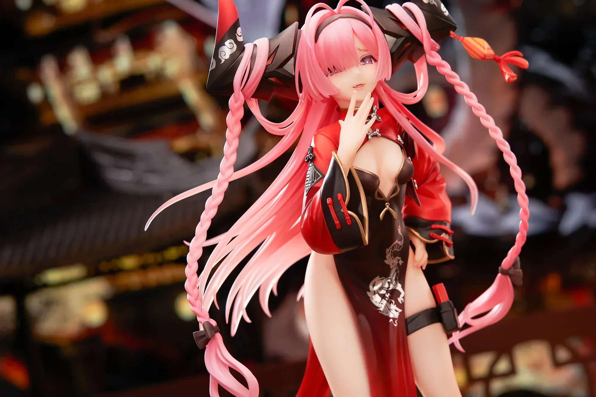 Azur Lane Prinz Rupprecht The Gate Dragon's Advent Ver. 1/7 Complete Figure Display Box (HAS FIGURE INCLUDED) - Image 11