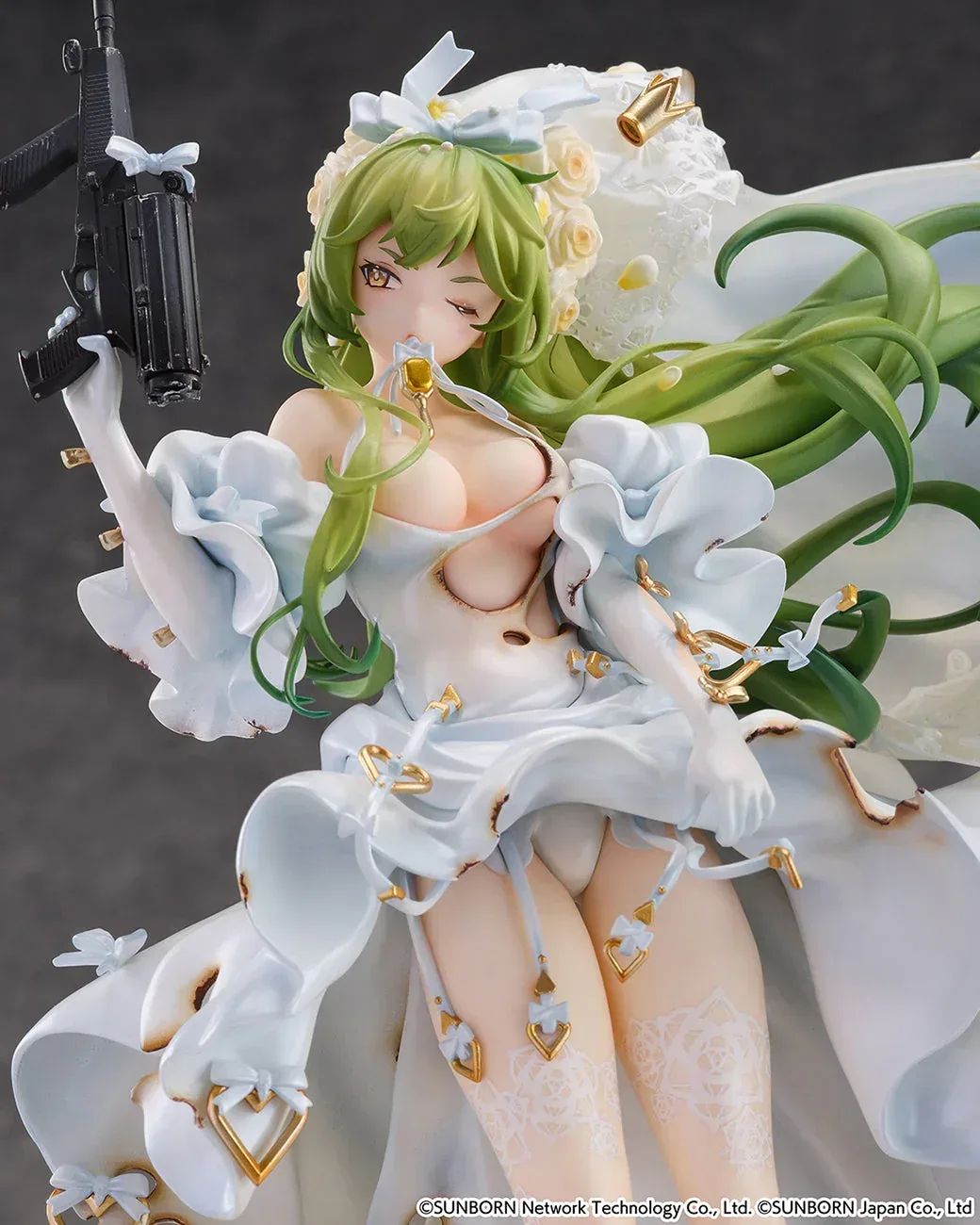 Girls' Frontline M950A The Warbler and the Rose -Wounded Ver.- 1/7 Figure - Image 5