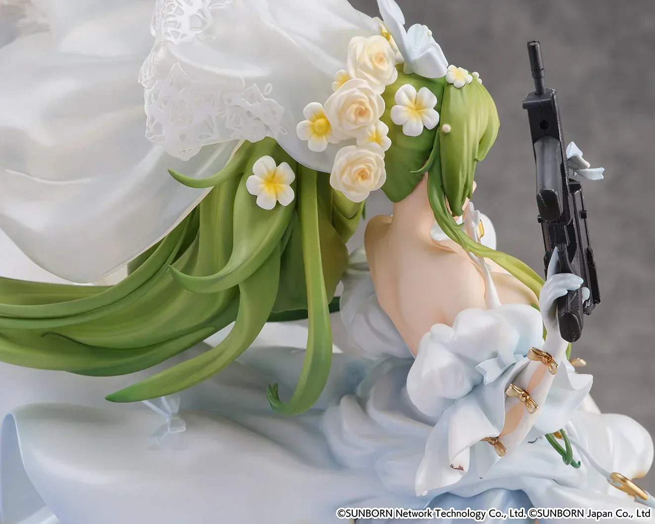 Girls' Frontline M950A The Warbler and the Rose -Wounded Ver.- 1/7 Figure - Image 6